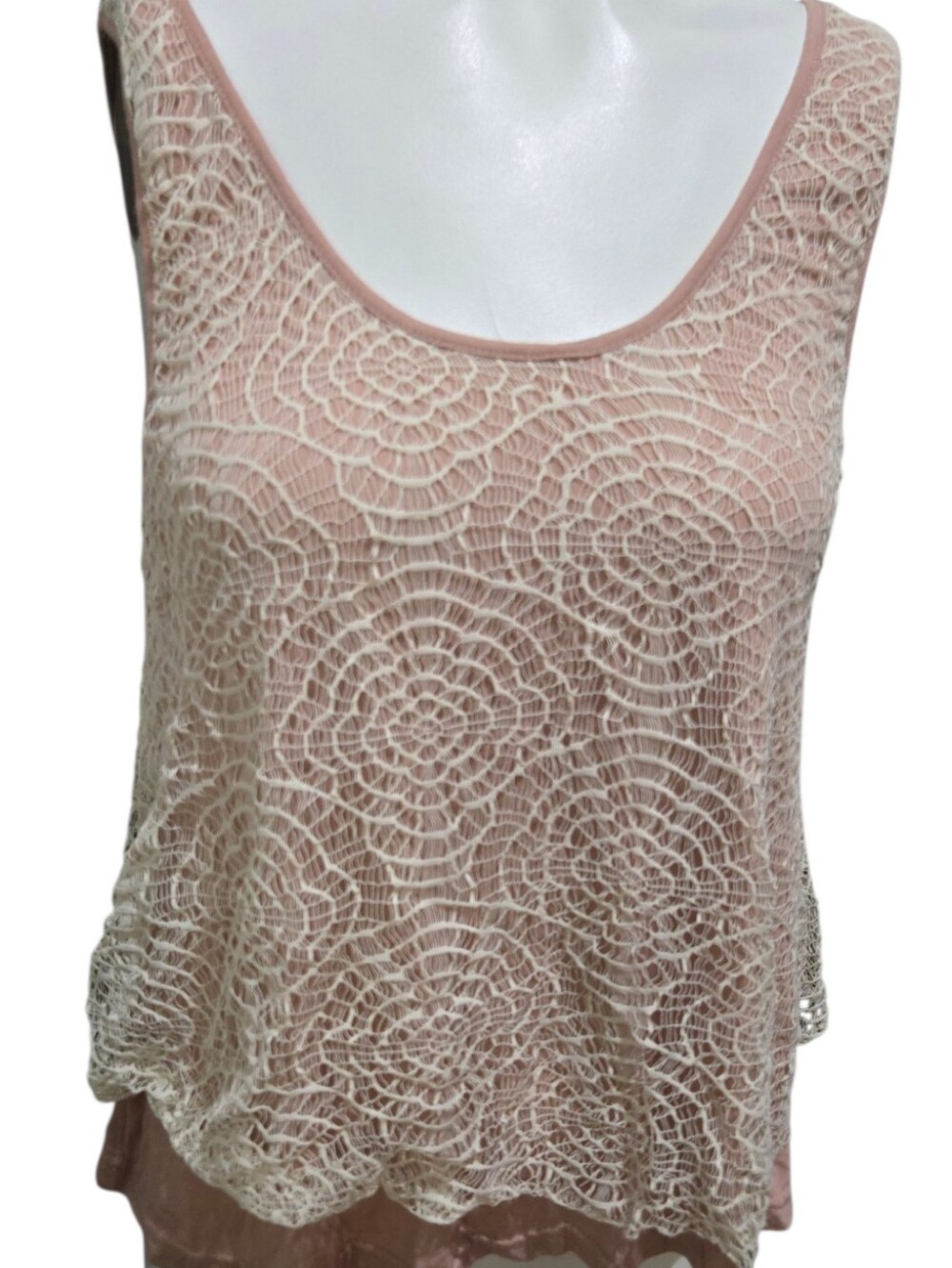 Lucca Couture Blush Pink & Cream Lace Overlay Sleeveless Top M